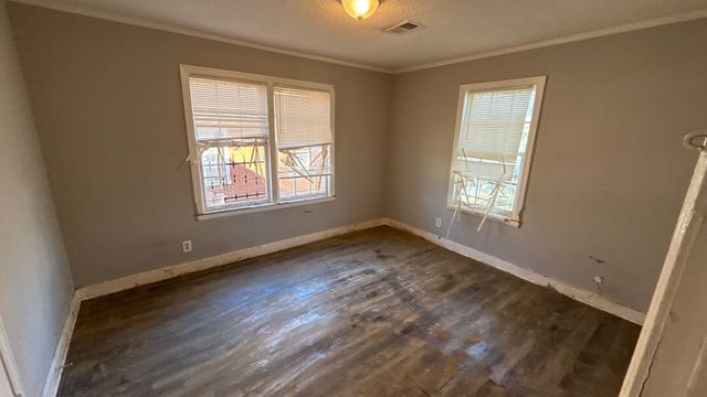 112 E FERNWOOD AVE, Memphis, TN 38109