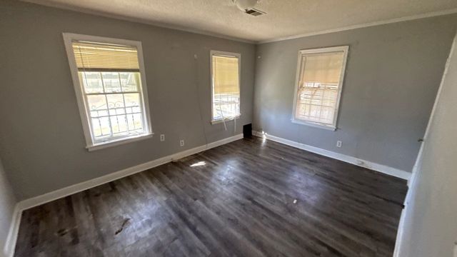 112 E FERNWOOD AVE, Memphis, TN 38109