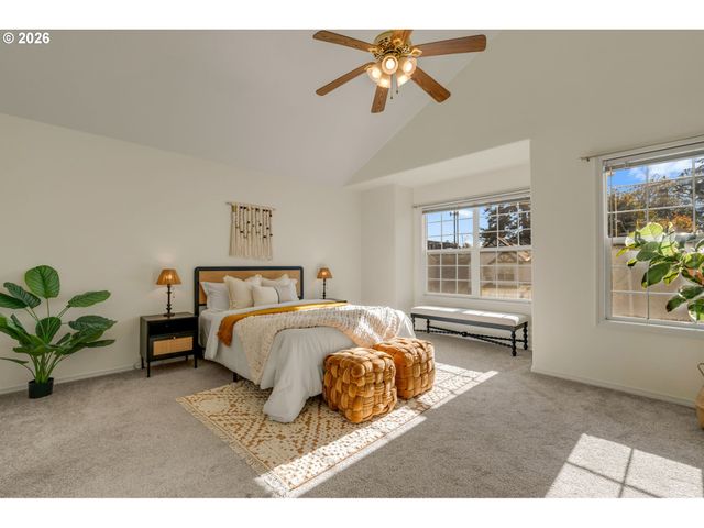 7421 Ne SHALEEN St, Hillsboro, OR 97124