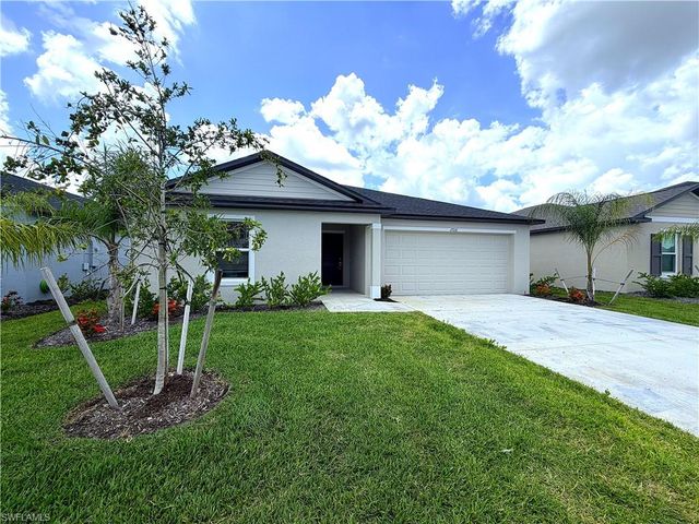 17216 Cantu CT, North Fort Myers, FL 33917