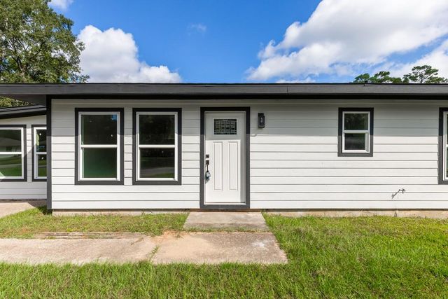 5260 Landry Lane, Beaumont, TX 77708