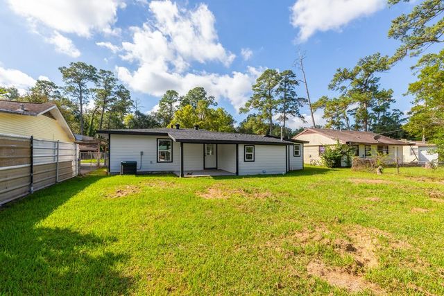 5260 Landry Lane, Beaumont, TX 77708