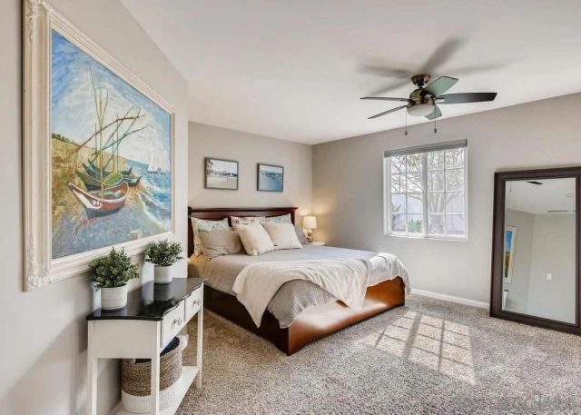 6325 morlan, San Diego, CA 92117