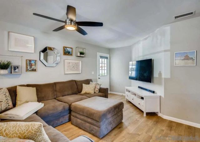 6325 morlan, San Diego, CA 92117