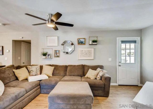 6325 morlan, San Diego, CA 92117