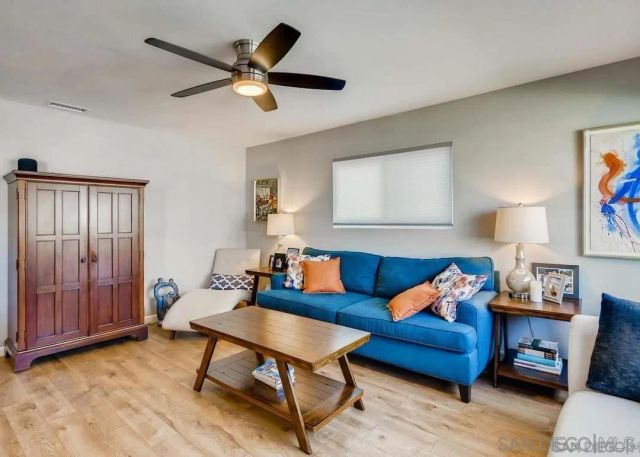 6325 morlan, San Diego, CA 92117