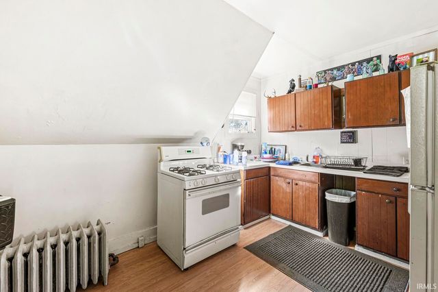 122 Crescent Street, Goshen, IN 46528