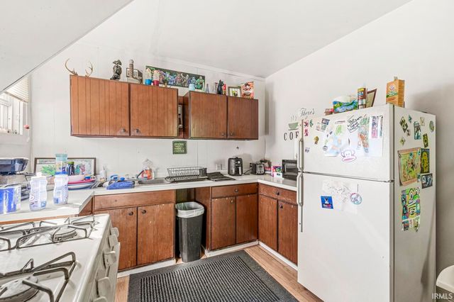 122 Crescent Street, Goshen, IN 46528