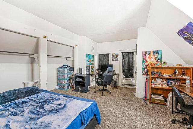 122 Crescent Street, Goshen, IN 46528