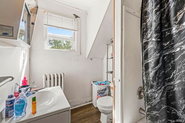 122 Crescent Street, Goshen, IN 46528