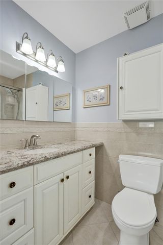 935 SE 9th Ave 16, Pompano Beach, FL 33060