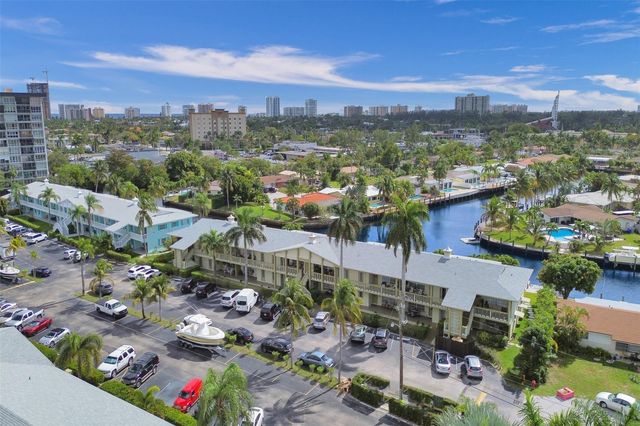 935 SE 9th Ave 16, Pompano Beach, FL 33060