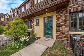 3401 James Street 9, Syracuse, NY 13206