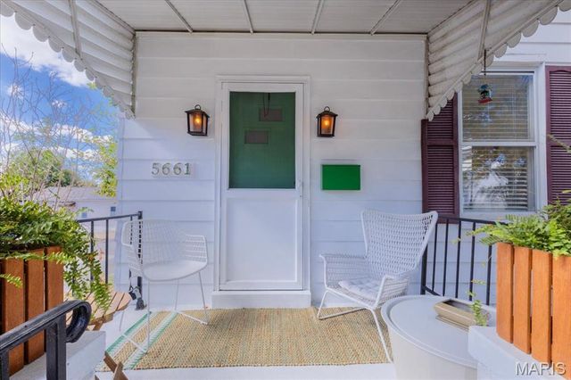 5661 Leona Street, St Louis, MO 63116