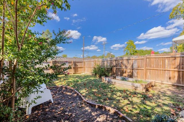 5661 Leona Street, St Louis, MO 63116
