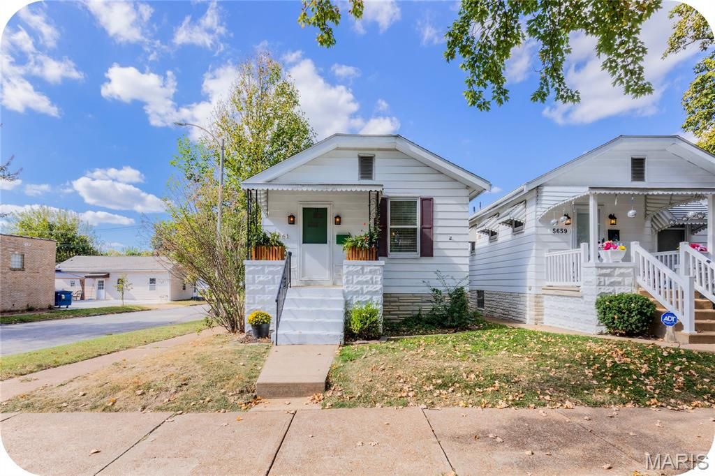 5661 Leona Street, St Louis, MO 63116