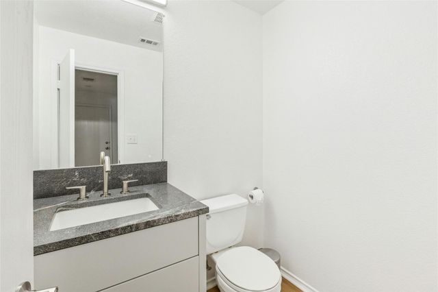 11208 Midbury CT, Austin, TX 78748