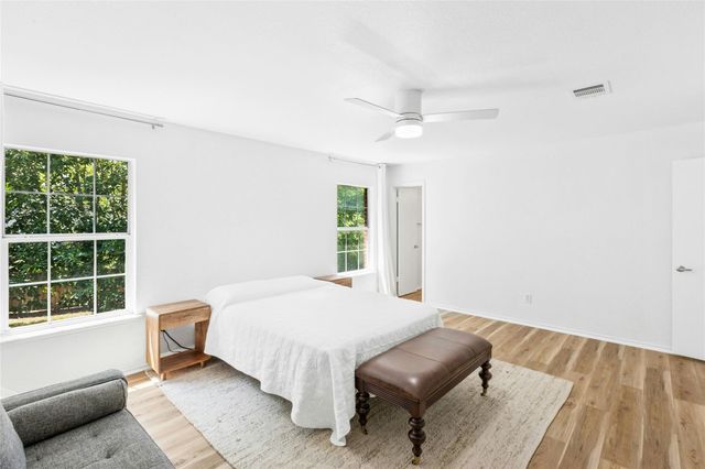 11208 Midbury CT, Austin, TX 78748