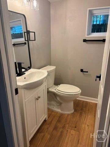 1226 E 38th Street, Savannah, GA 31404