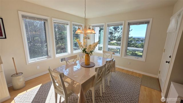 35602 J Place, Ocean Park, WA 98640