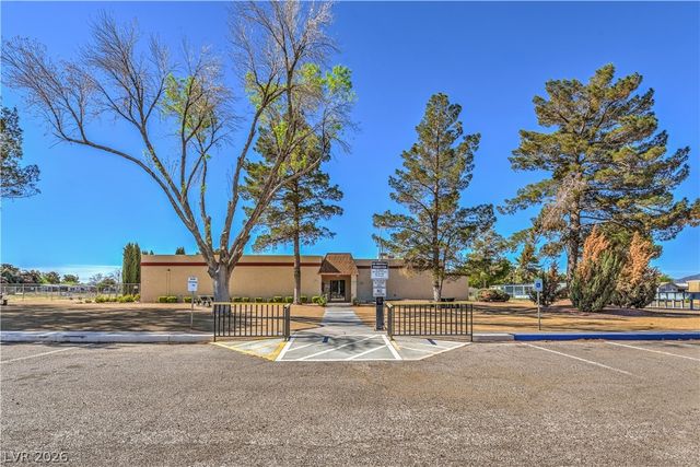 290 West Liberty Street, Pahrump, NV 89048