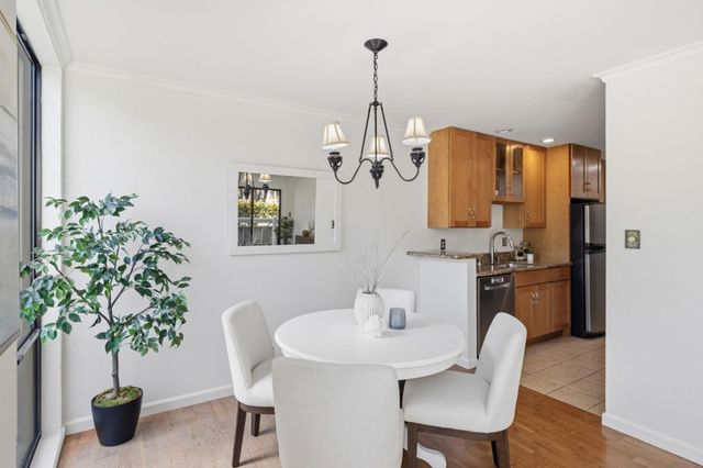 1151 Compass Lane 111, Foster City, CA 94404