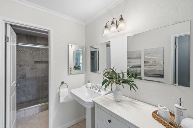 1151 Compass Lane 111, Foster City, CA 94404