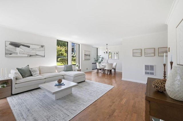 1151 Compass Lane 111, Foster City, CA 94404