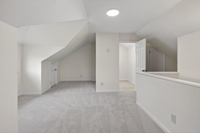 1627 Thomas Avenue N, Minneapolis, MN 55411