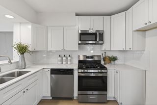 1627 Thomas Avenue N, Minneapolis, MN 55411