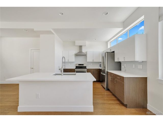 1208 Perry St, Denver, CO 80204