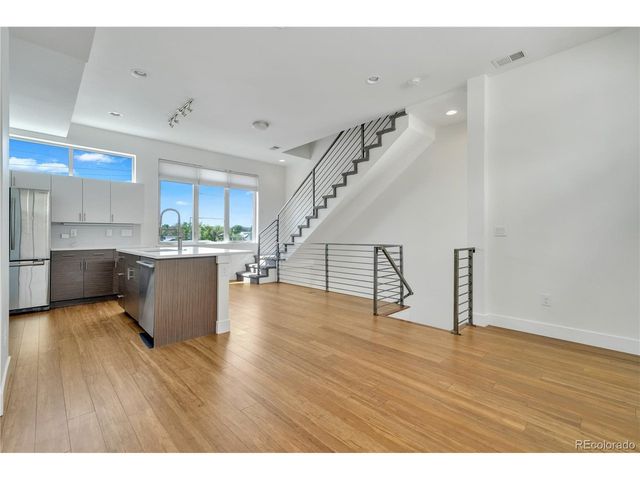1208 Perry St, Denver, CO 80204
