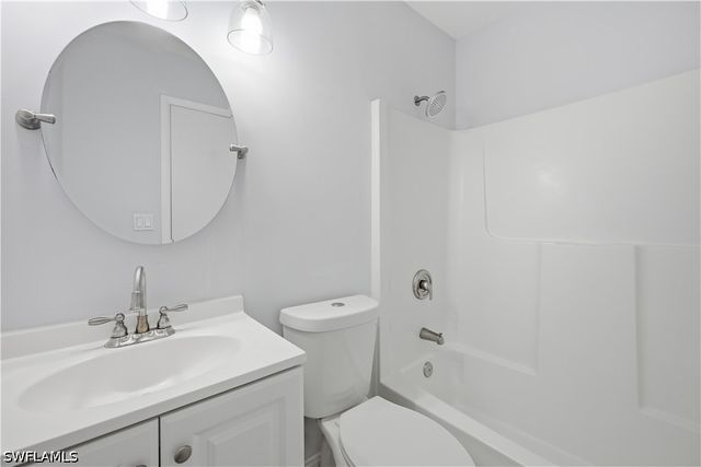 143 SE 30th TER, Cape Coral, FL 33904