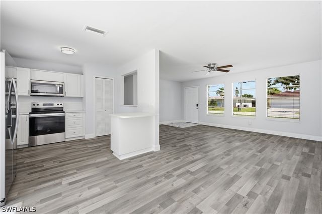 143 SE 30th TER, Cape Coral, FL 33904