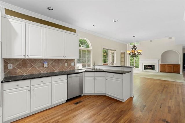 7326 Wood Hollow Way, Stone Mountain, GA 30087