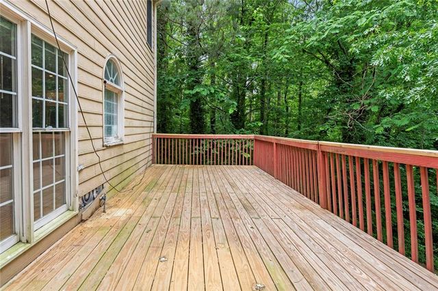 7326 Wood Hollow Way, Stone Mountain, GA 30087