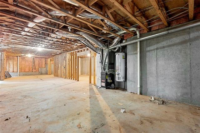 7326 Wood Hollow Way, Stone Mountain, GA 30087
