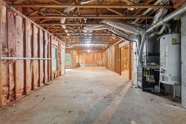 7326 Wood Hollow Way, Stone Mountain, GA 30087
