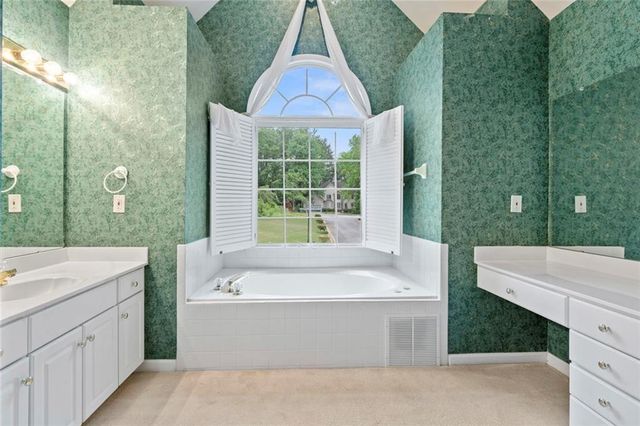 7326 Wood Hollow Way, Stone Mountain, GA 30087