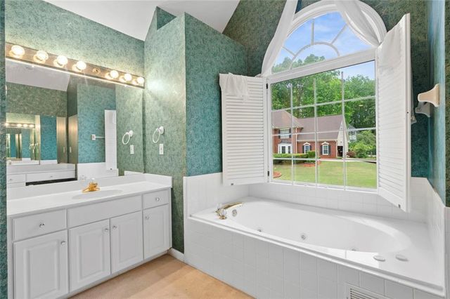 7326 Wood Hollow Way, Stone Mountain, GA 30087