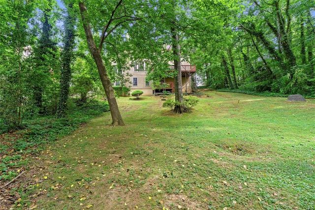 7326 Wood Hollow Way, Stone Mountain, GA 30087