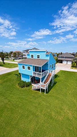 3931 Grayson Drive, Galveston, TX 77554