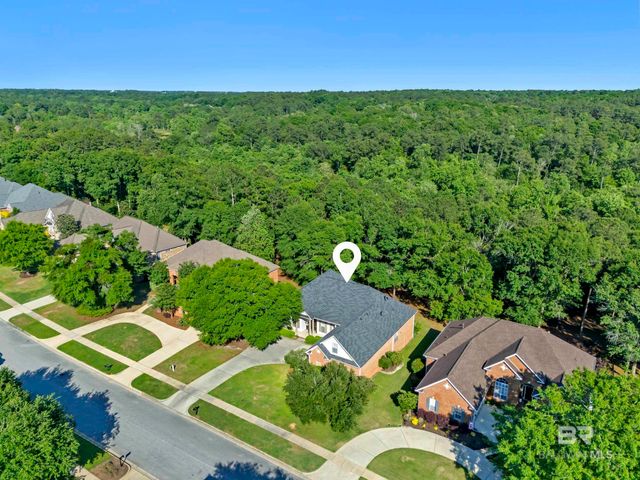 8137 Pine Run, Daphne, AL 36527