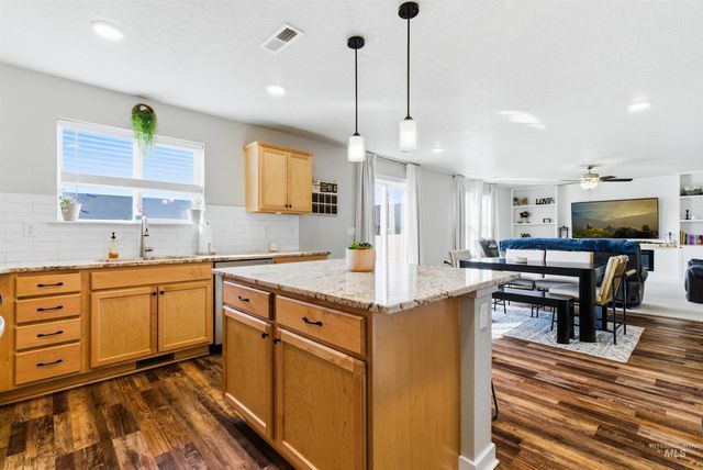 19189 Smith Fork Way, Caldwell, ID 83605