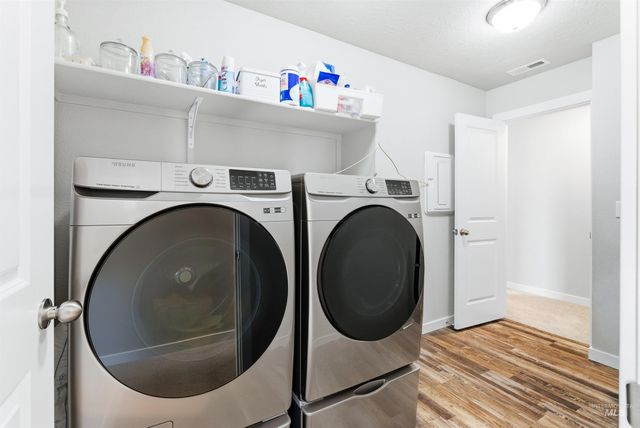 19189 Smith Fork Way, Caldwell, ID 83605