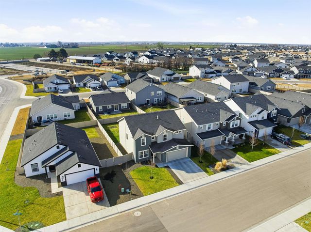 19189 Smith Fork Way, Caldwell, ID 83605