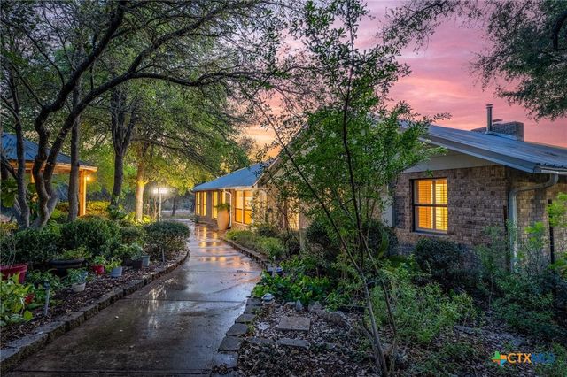 102 Adams Way, Canyon Lake, TX 78133