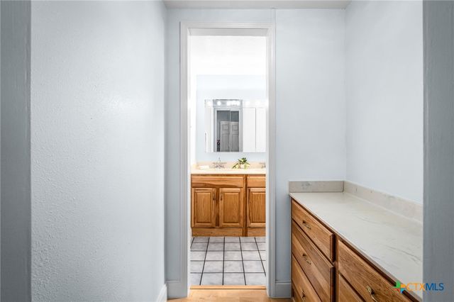 102 Adams Way, Canyon Lake, TX 78133