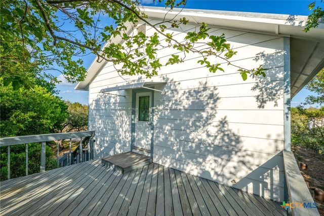 102 Adams Way, Canyon Lake, TX 78133