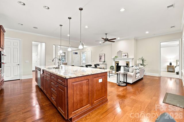 15503 Lake Ridge Road, Charlotte, NC 28278